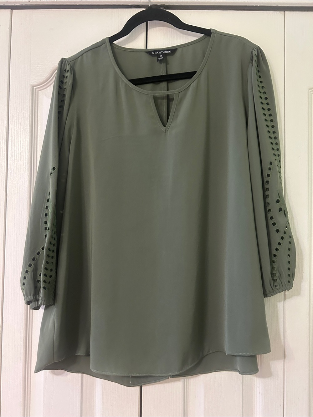 41 Hawthorn Olive Green Keyhole Tunic